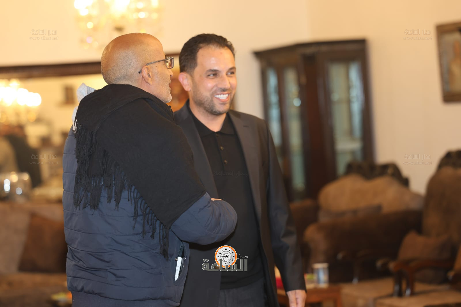 Madar Al-Saa Images 0.5098516544289209