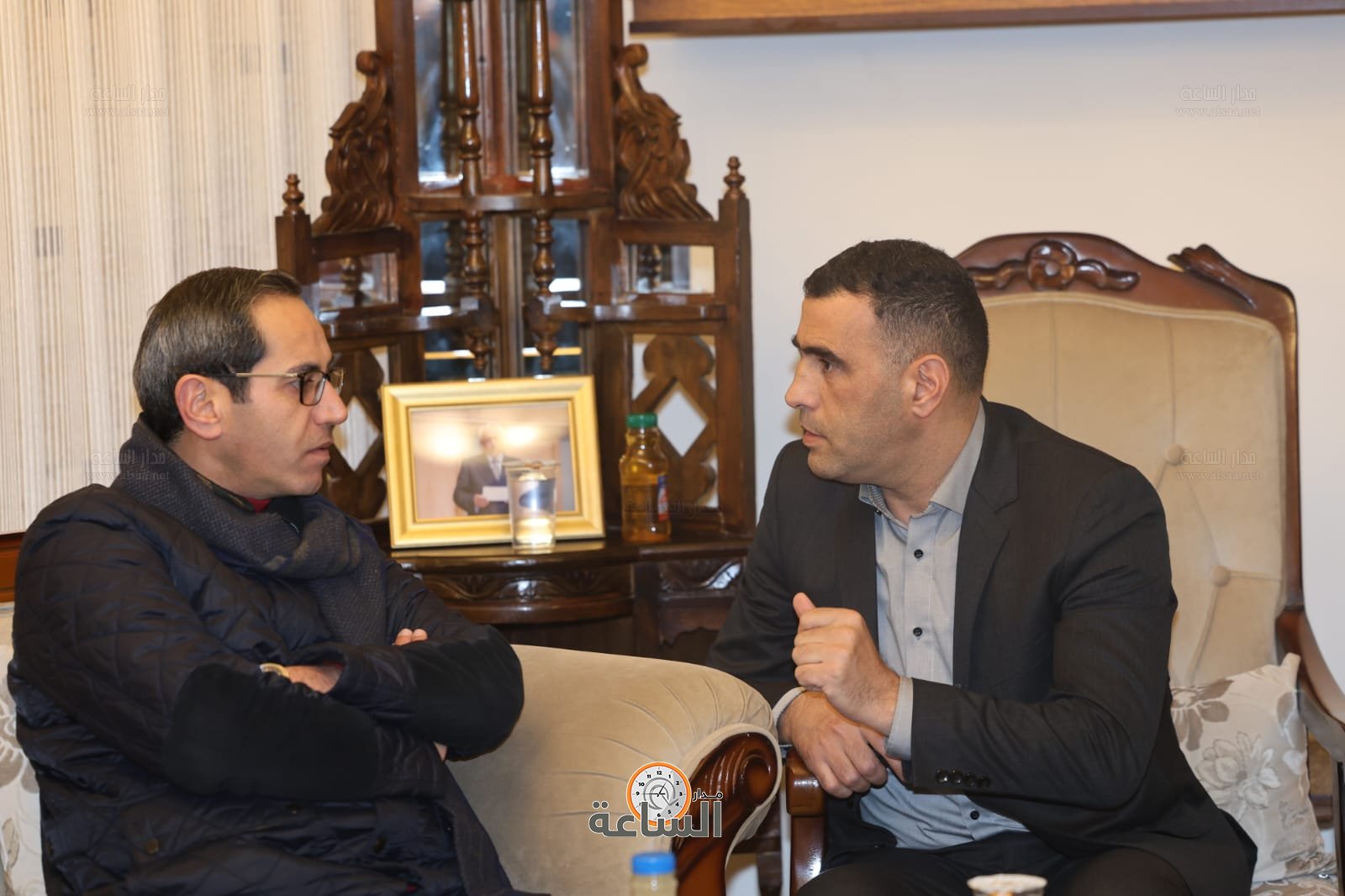 Madar Al-Saa Images 0.9725851630363027