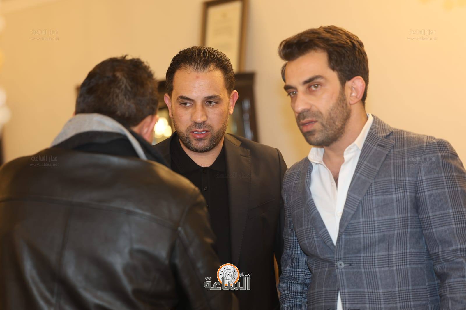 Madar Al-Saa Images 0.9309987054048154