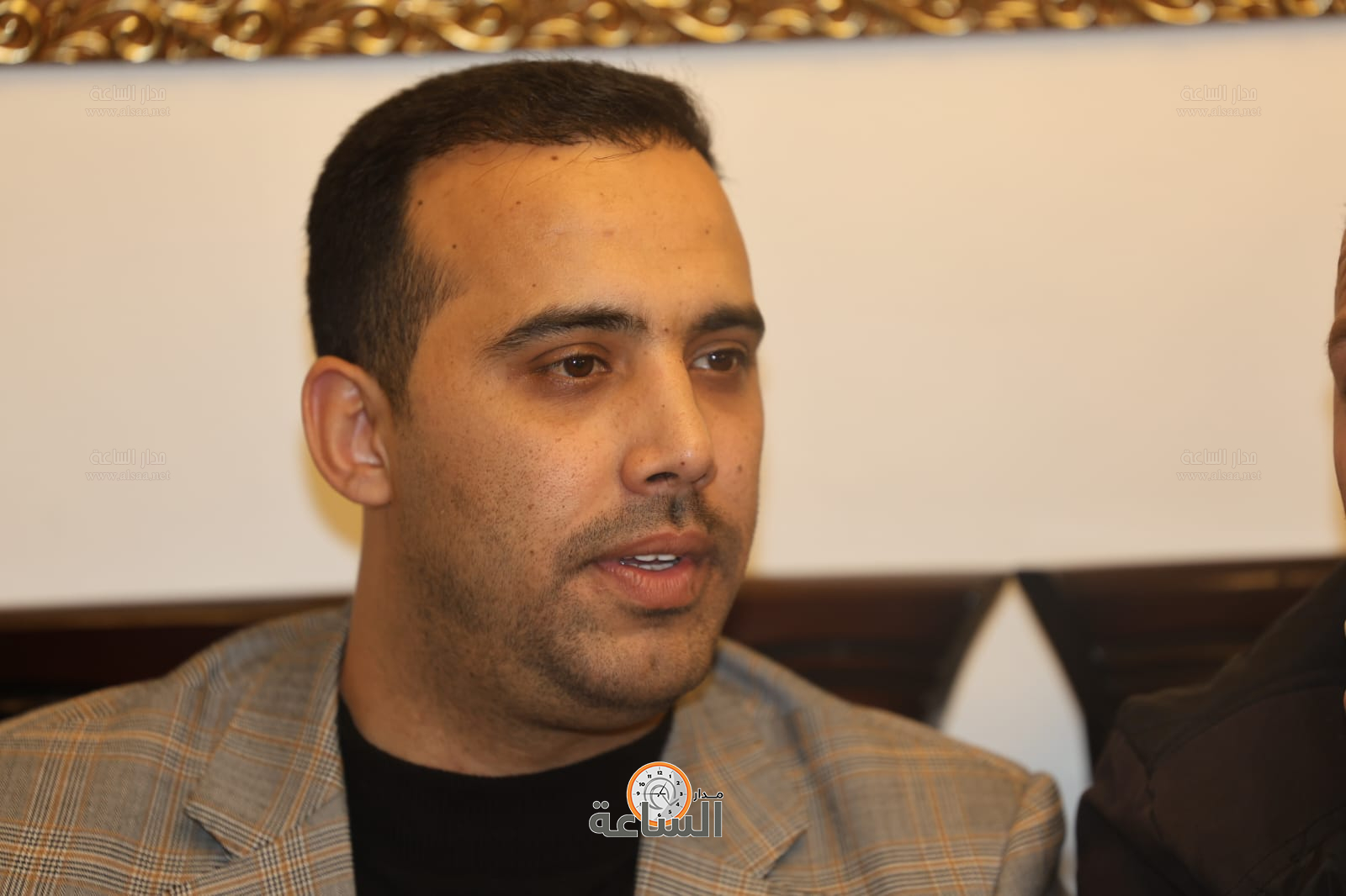 Madar Al-Saa Images 0.43768611364928