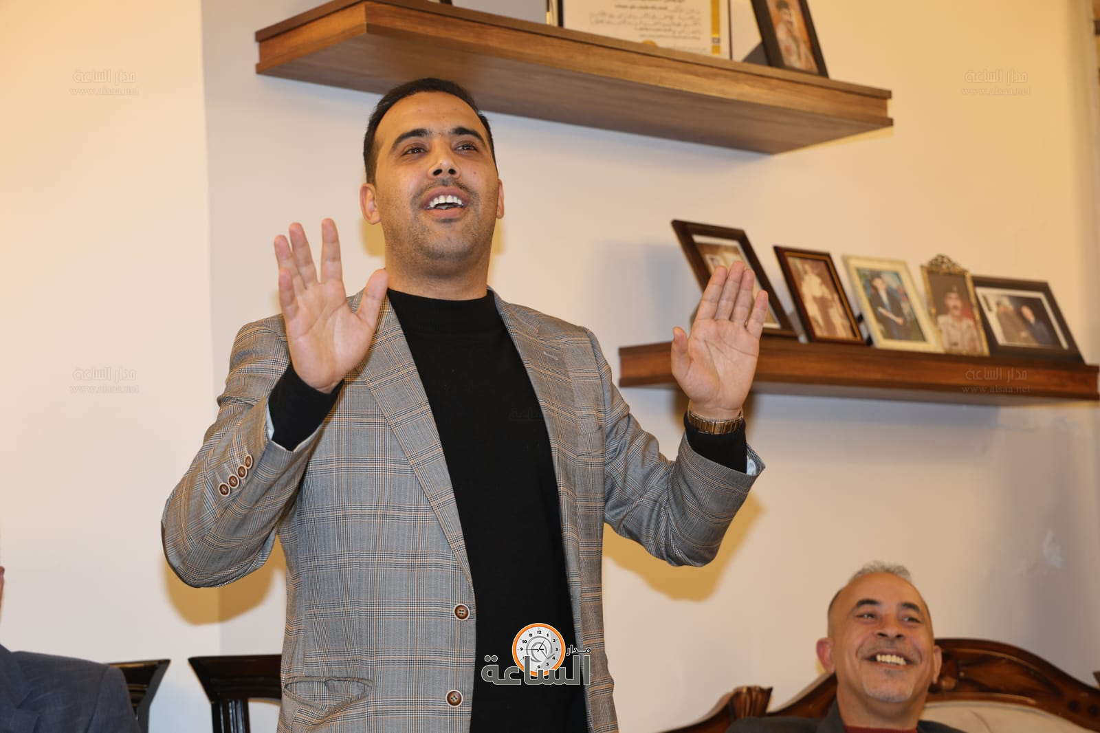 Madar Al-Saa Images 0.6396417190849153