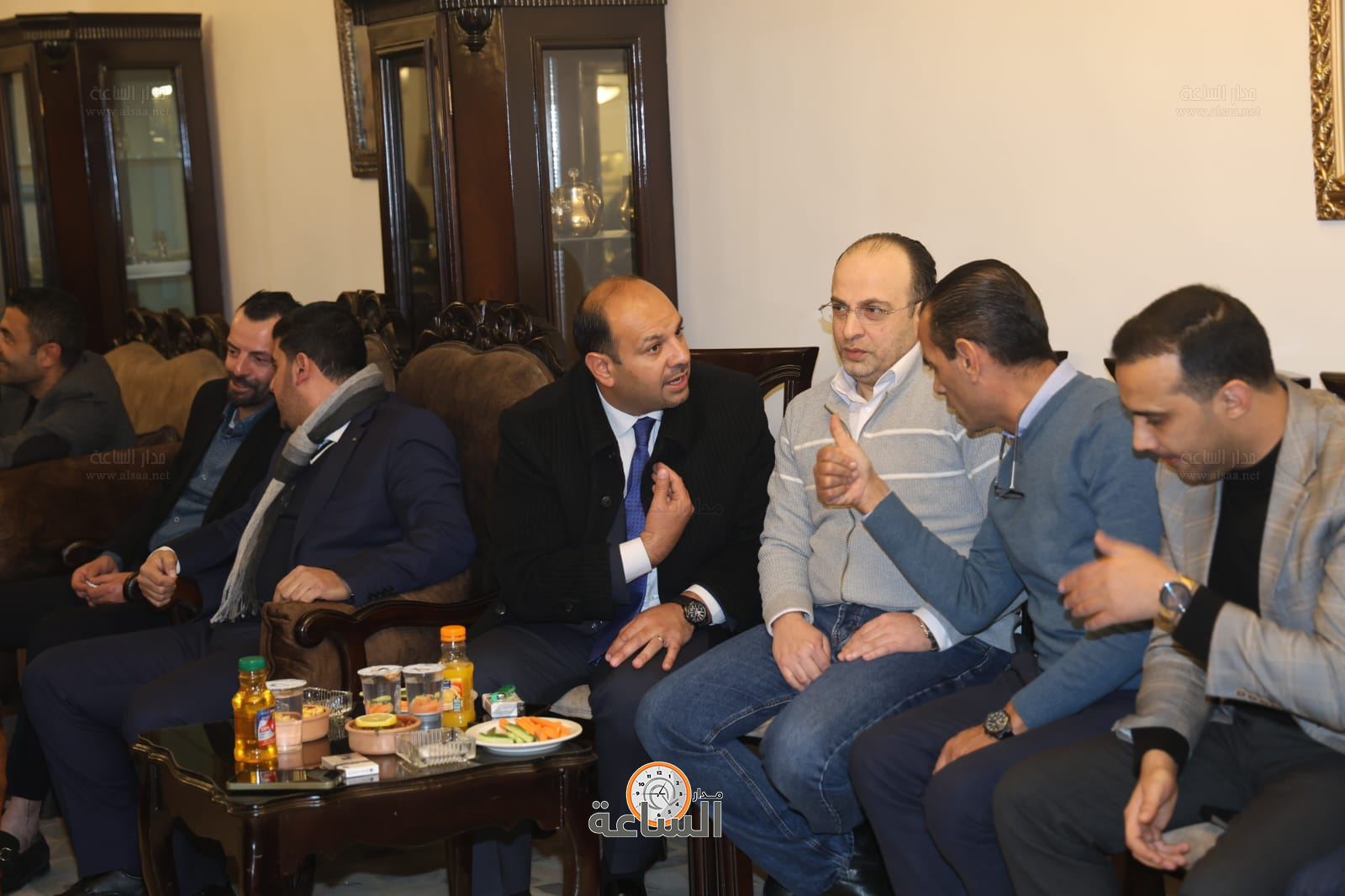 Madar Al-Saa Images 0.5905343372823832