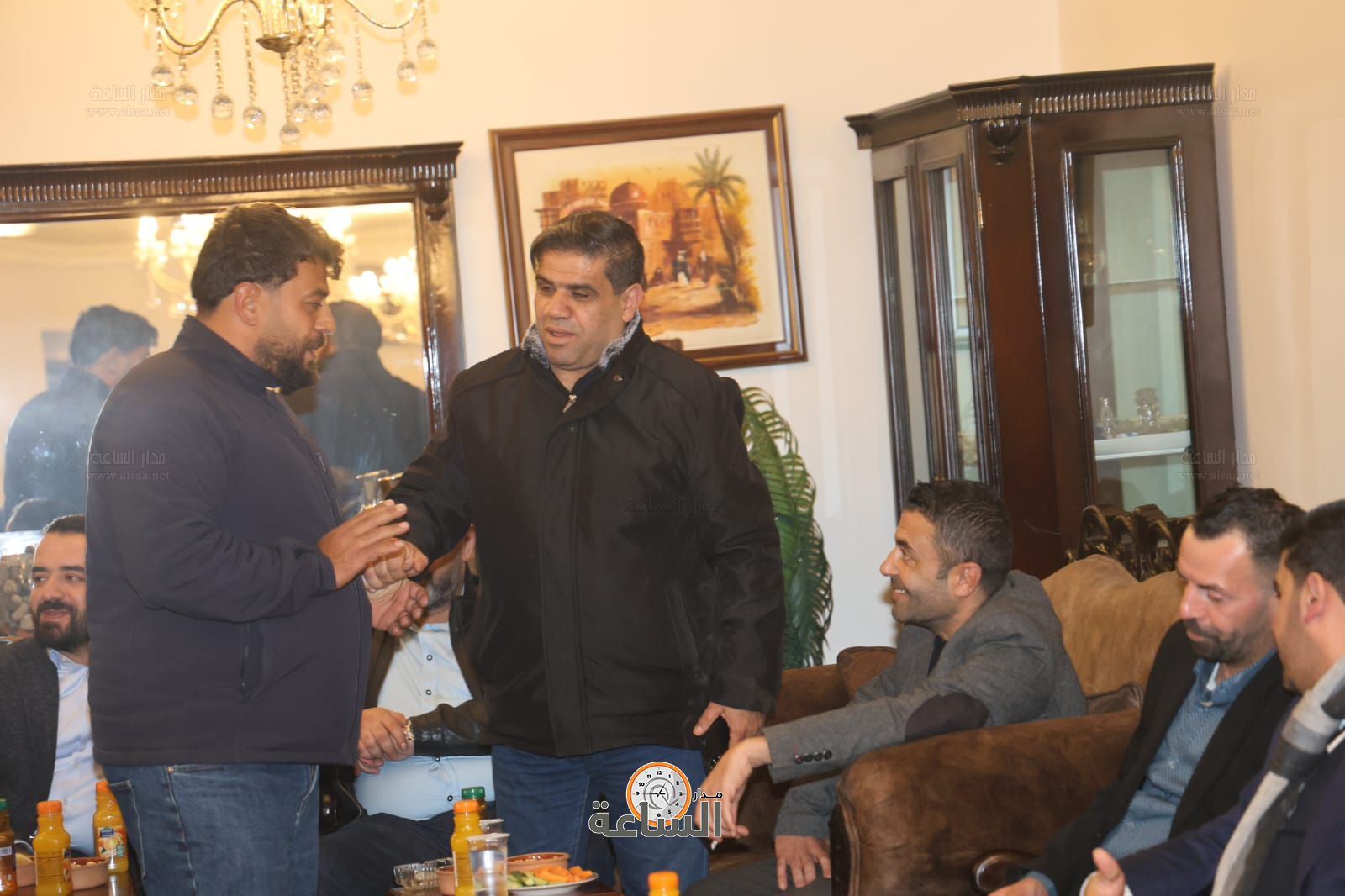 Madar Al-Saa Images 0.744513923908779