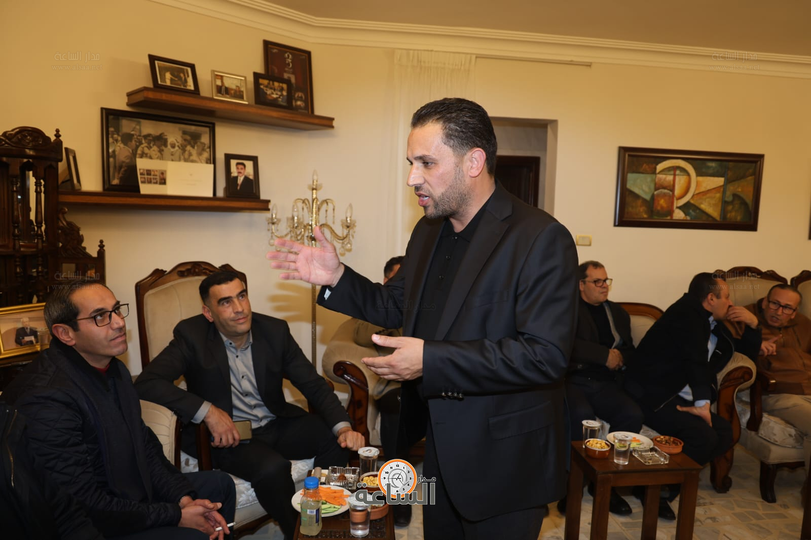 Madar Al-Saa Images 0.414679640808568