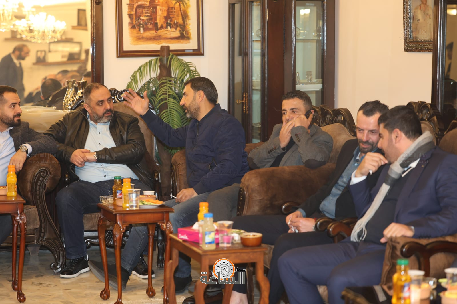 Madar Al-Saa Images 0.7539785292300067