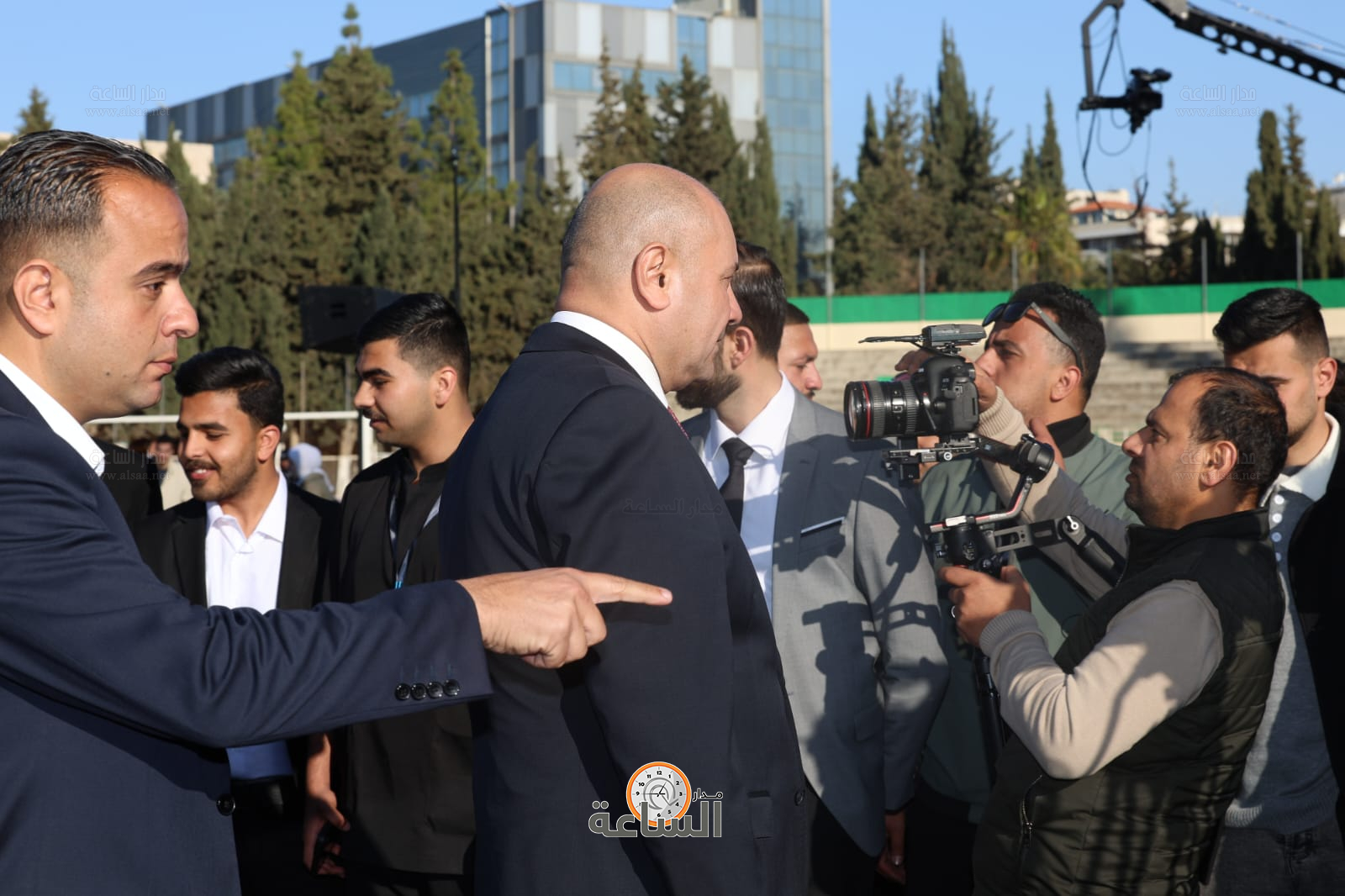 Madar Al-Saa Images 0.6510264840544244