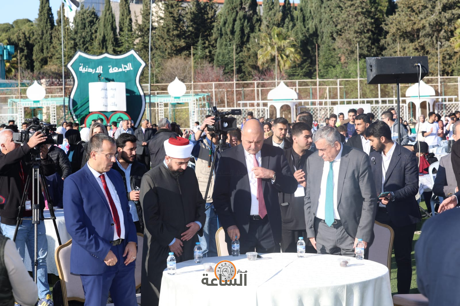 Madar Al-Saa Images 0.16114220774922727