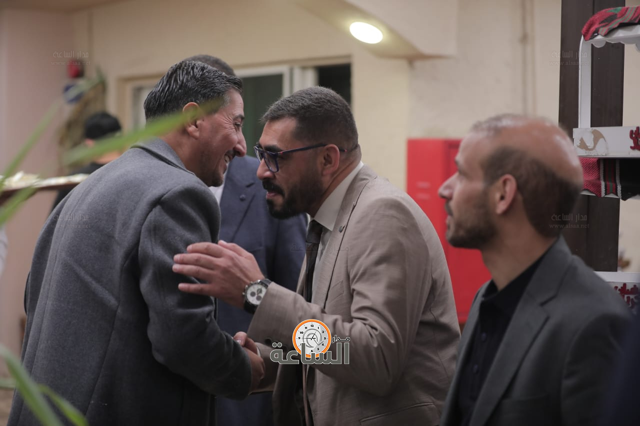 Madar Al-Saa Images 0.7979498030020757