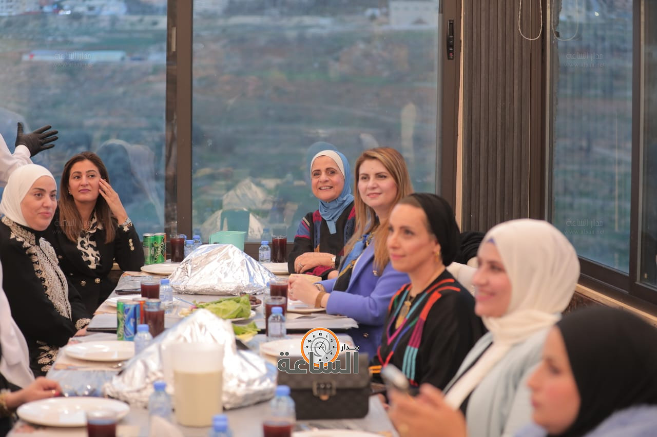 Madar Al-Saa Images 0.8840103053092421