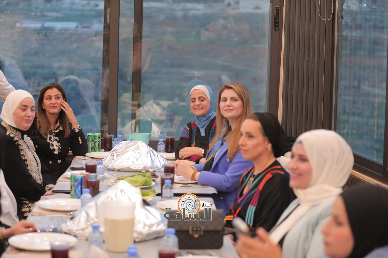 Madar Al-Saa Images 0.3587869040086318