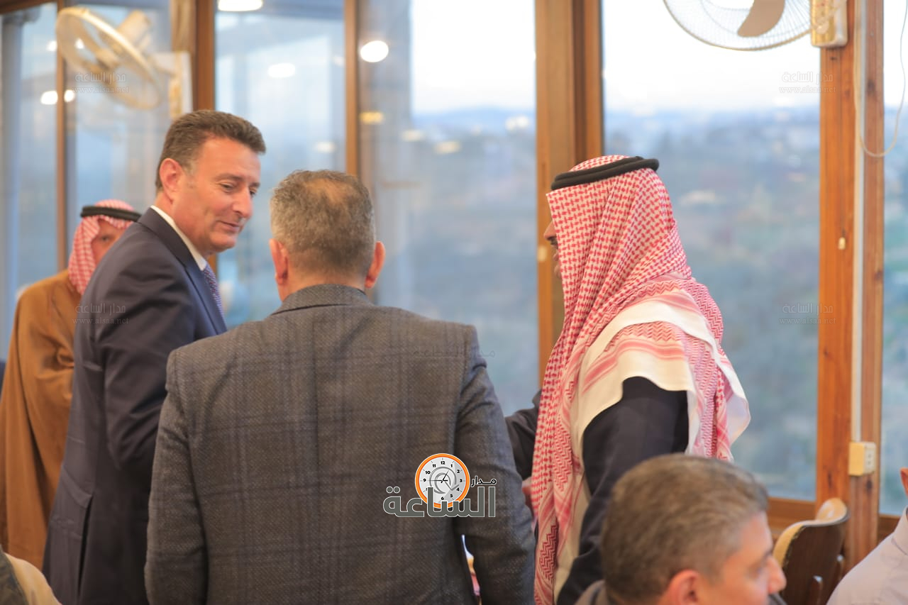 Madar Al-Saa Images 0.23750717450230385