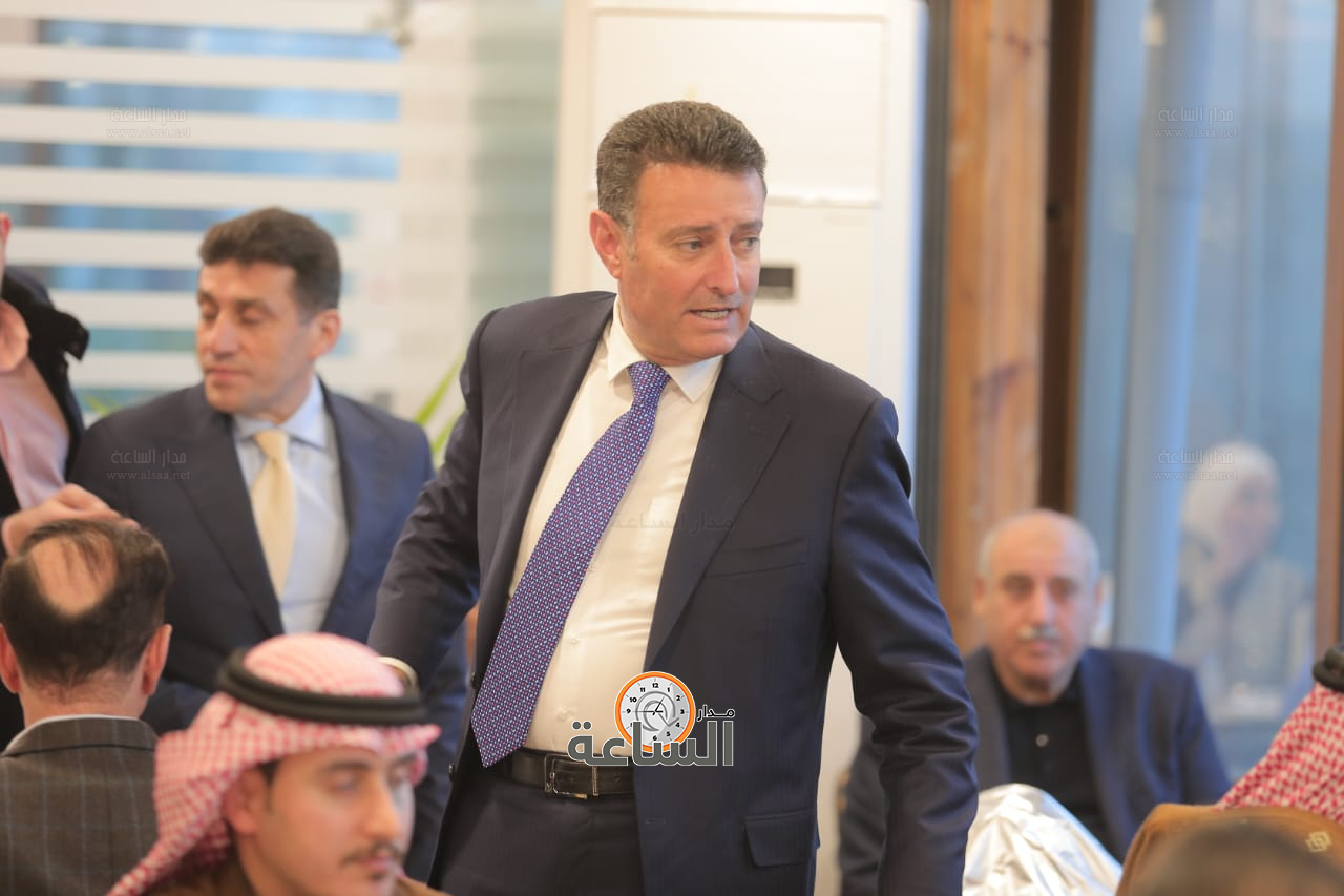 Madar Al-Saa Images 0.2081671413607158