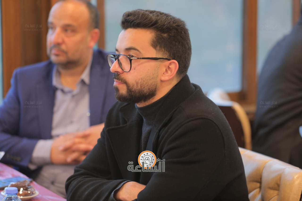 Madar Al-Saa Images 0.8869745752031128