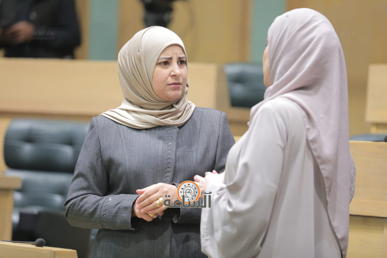 Madar Al-Saa Images 0.19348267200214098