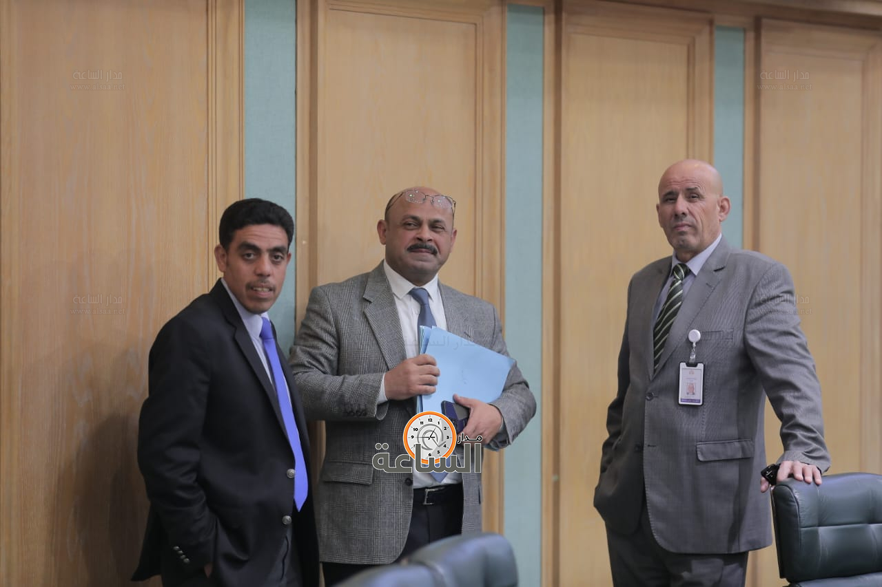 Madar Al-Saa Images 0.2592877251604131