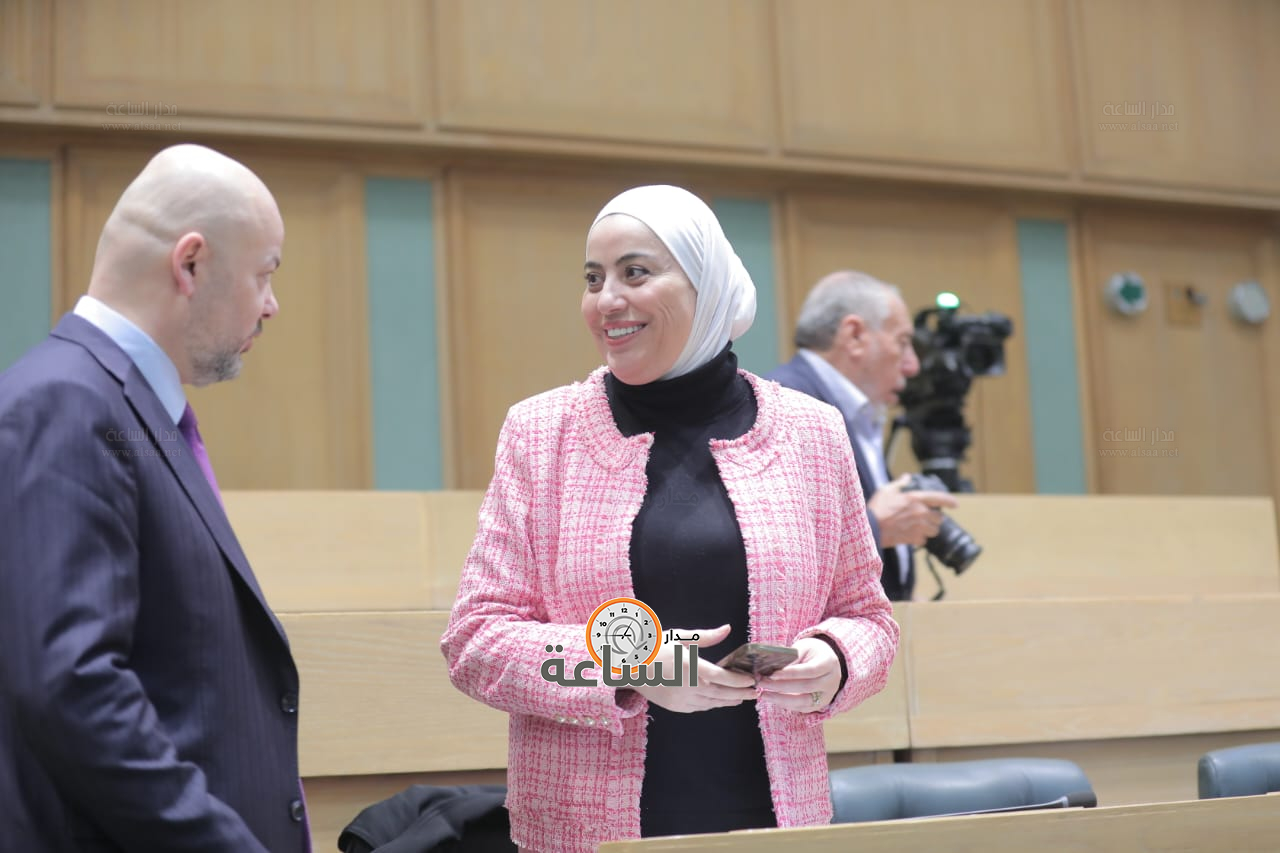 Madar Al-Saa Images 0.6707475594309951