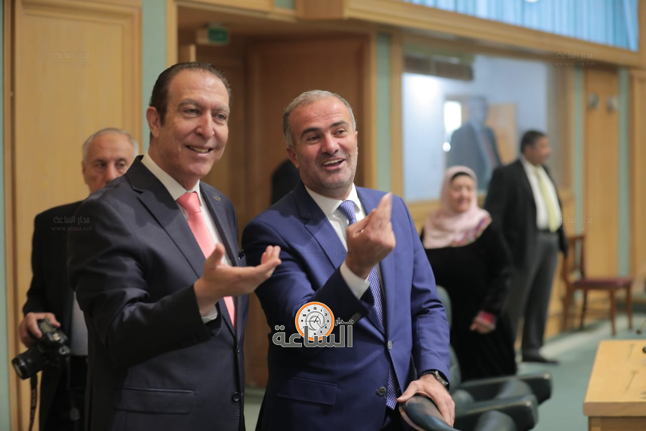 Madar Al-Saa Images 0.19466957103828597