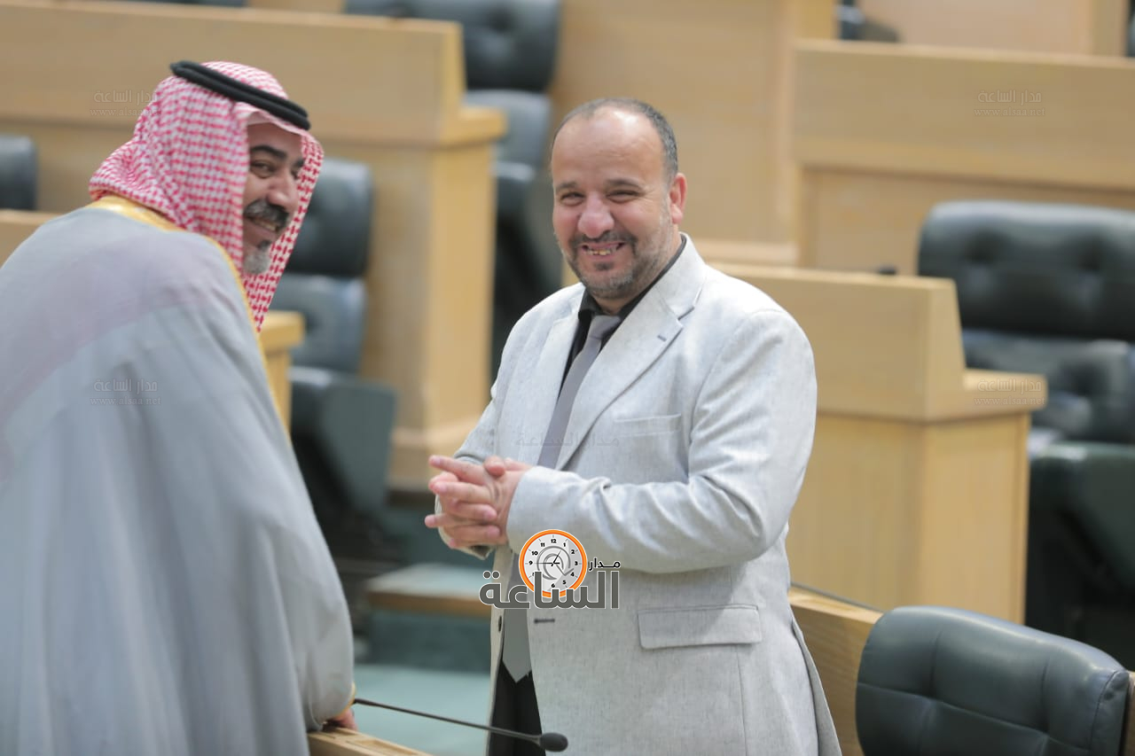 Madar Al-Saa Images 0.9094678856970693