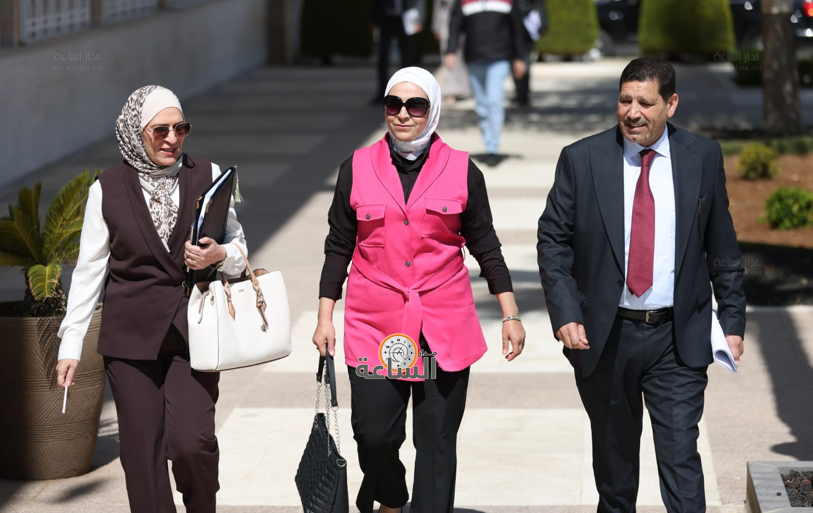 Madar Al-Saa Images 0.06098350052009116