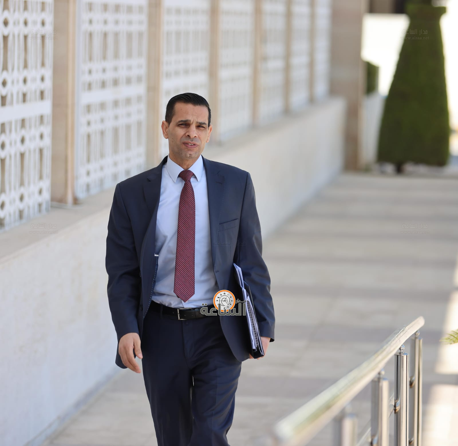 Madar Al-Saa Images 0.4879640821155167