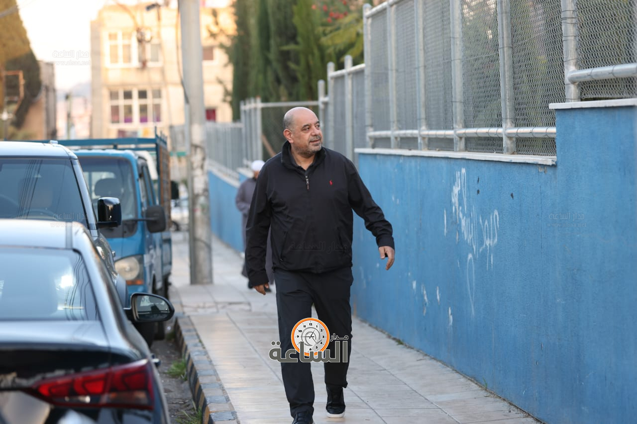 Madar Al-Saa Images 0.5850770686620594