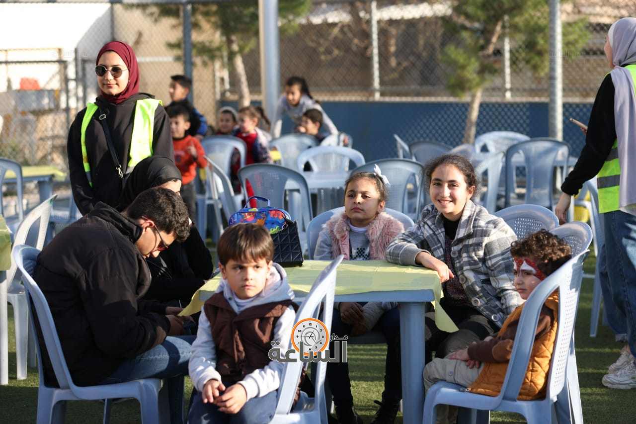 Madar Al-Saa Images 0.12232444324329061