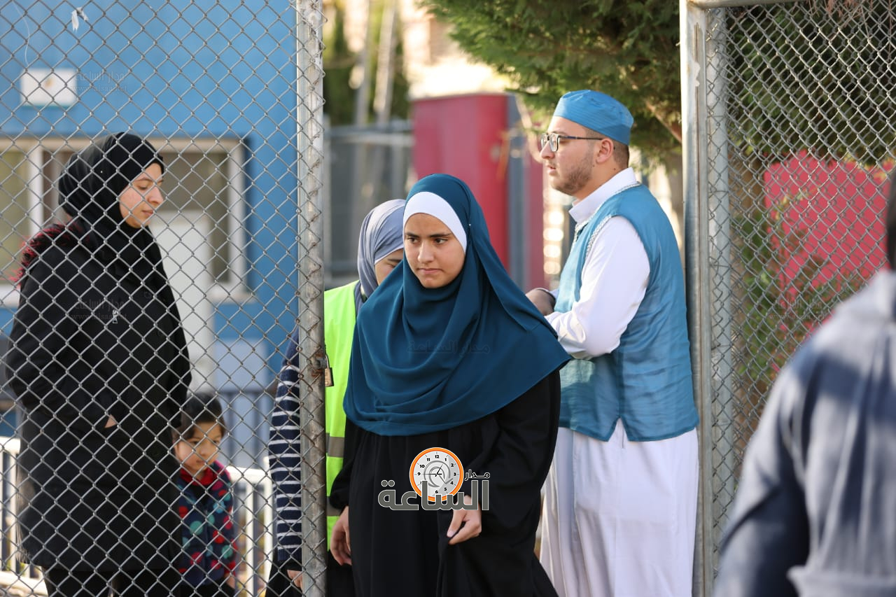 Madar Al-Saa Images 0.05748247543488172