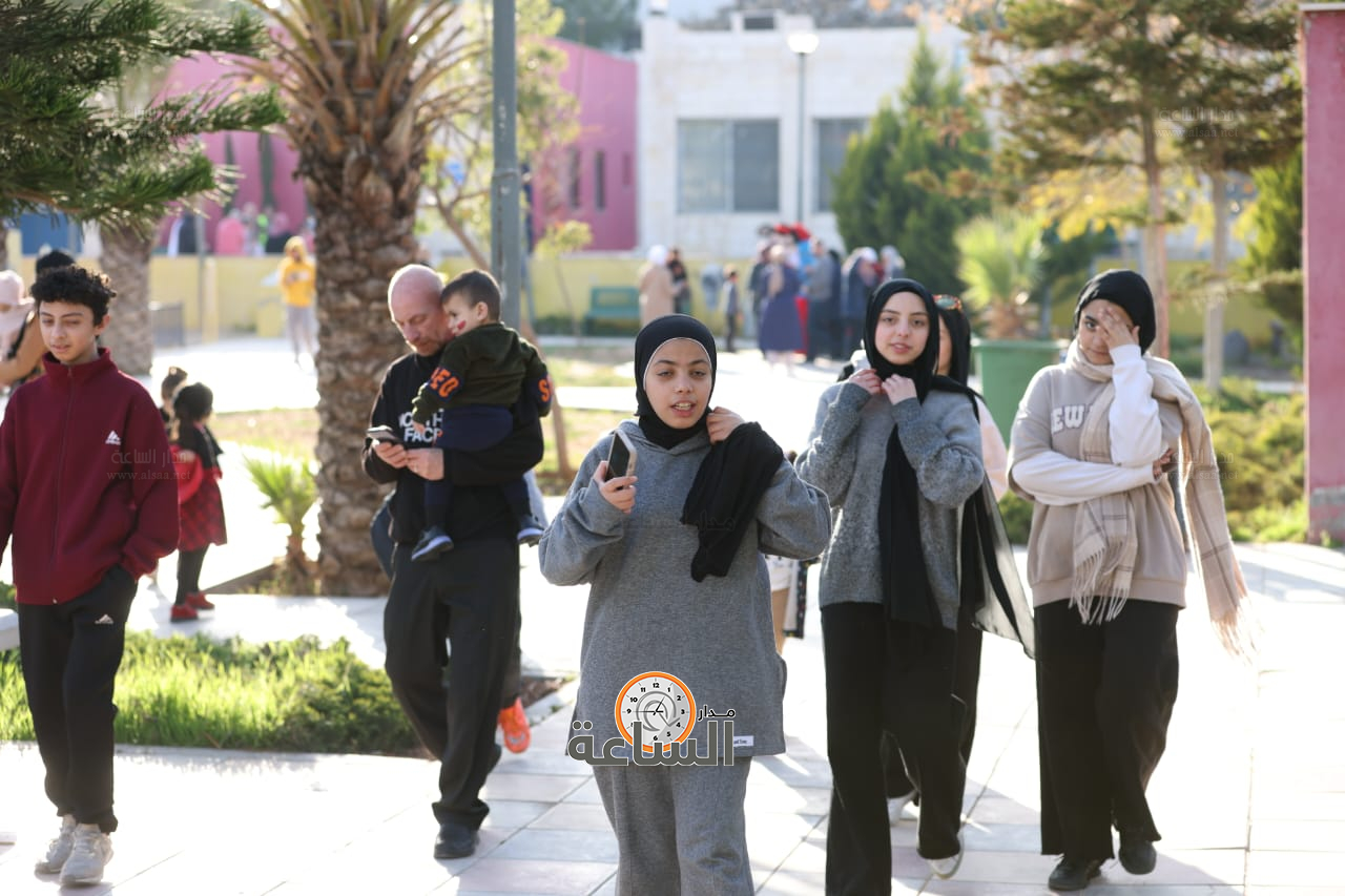 Madar Al-Saa Images 0.4247167008462296