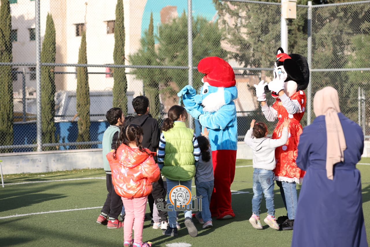 Madar Al-Saa Images 0.3692154783518933