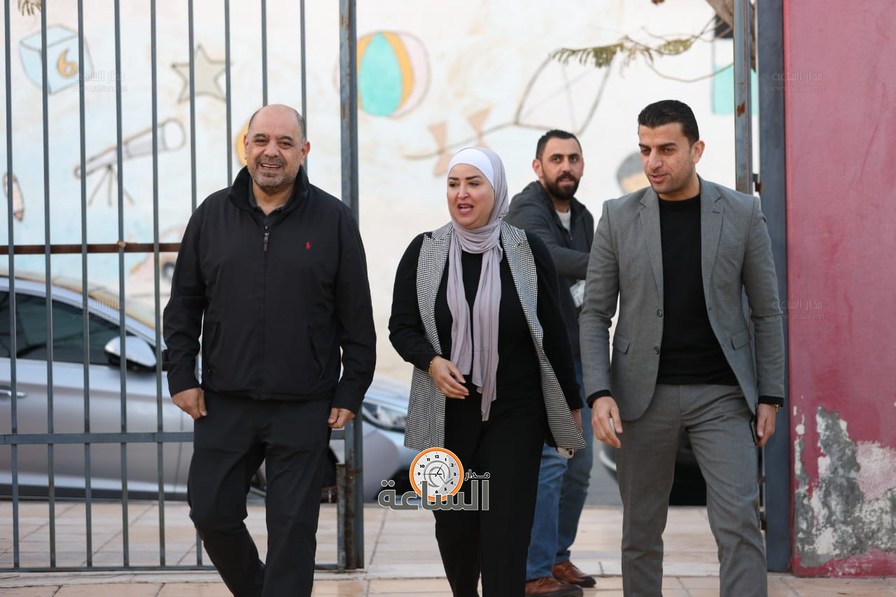 Madar Al-Saa Images 0.35996972772935387