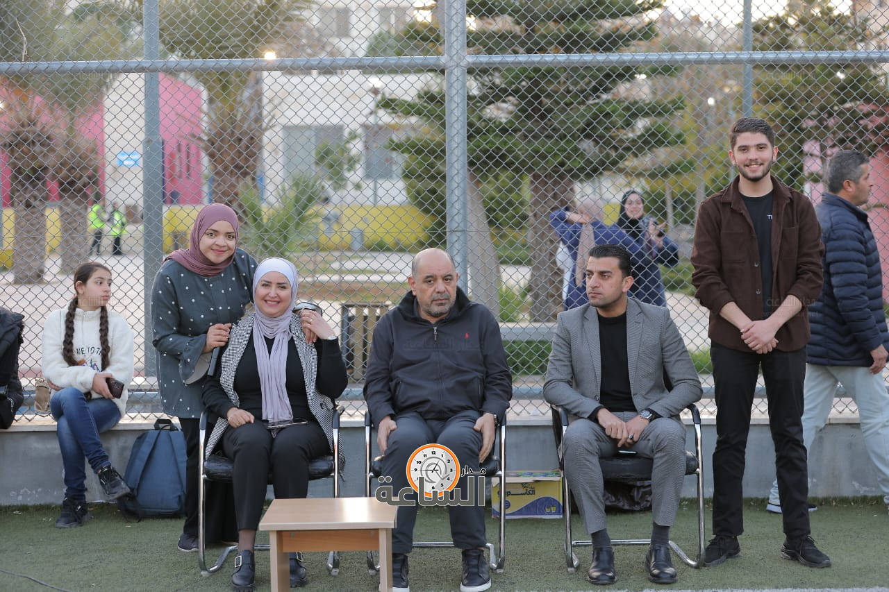 Madar Al-Saa Images 0.6206110843827177