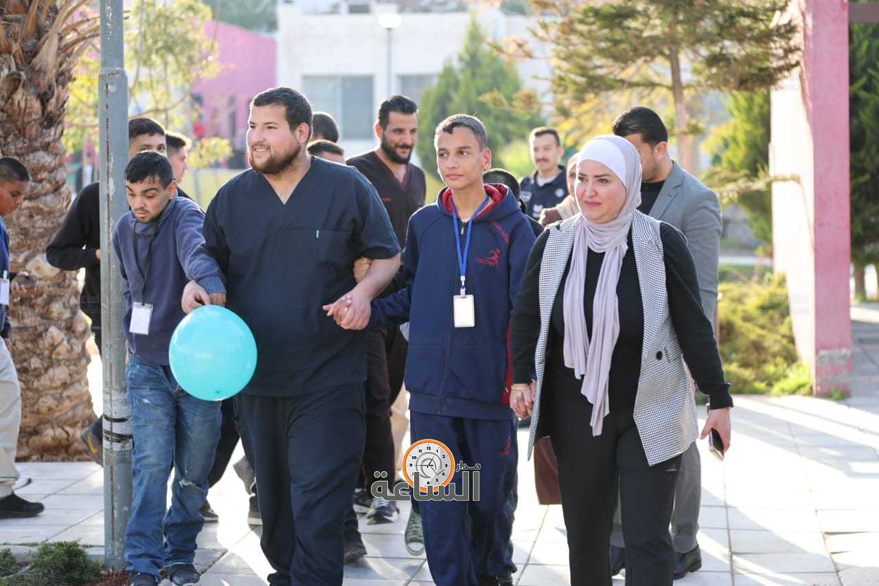 Madar Al-Saa Images 0.9454498499801385