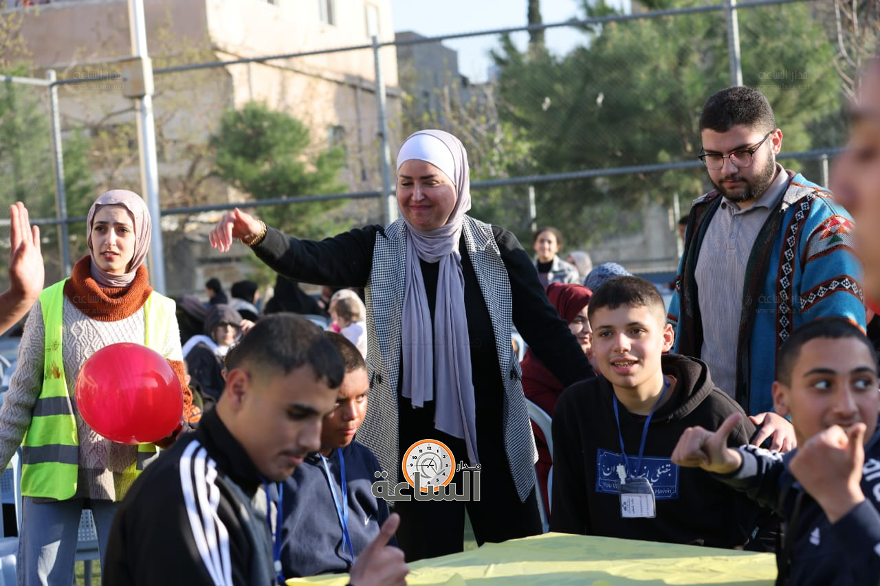 Madar Al-Saa Images 0.23501873032050025