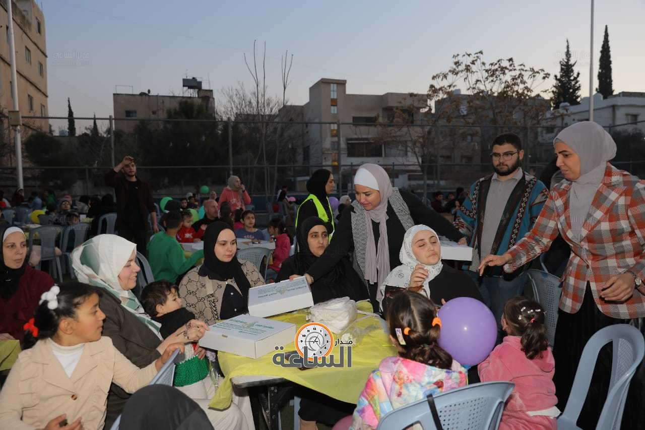 Madar Al-Saa Images 0.27796898558002514