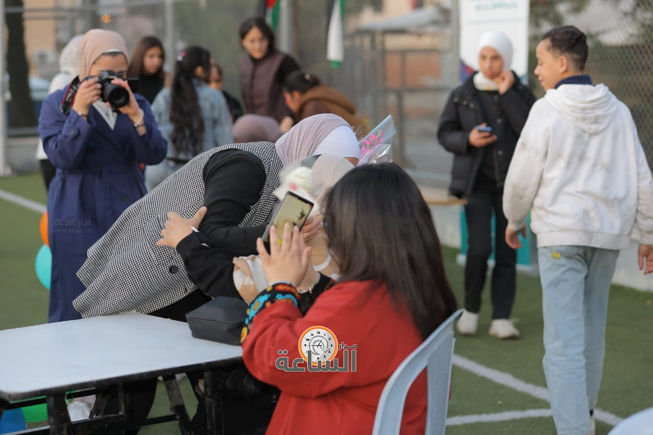 Madar Al-Saa Images 0.6926579554542824