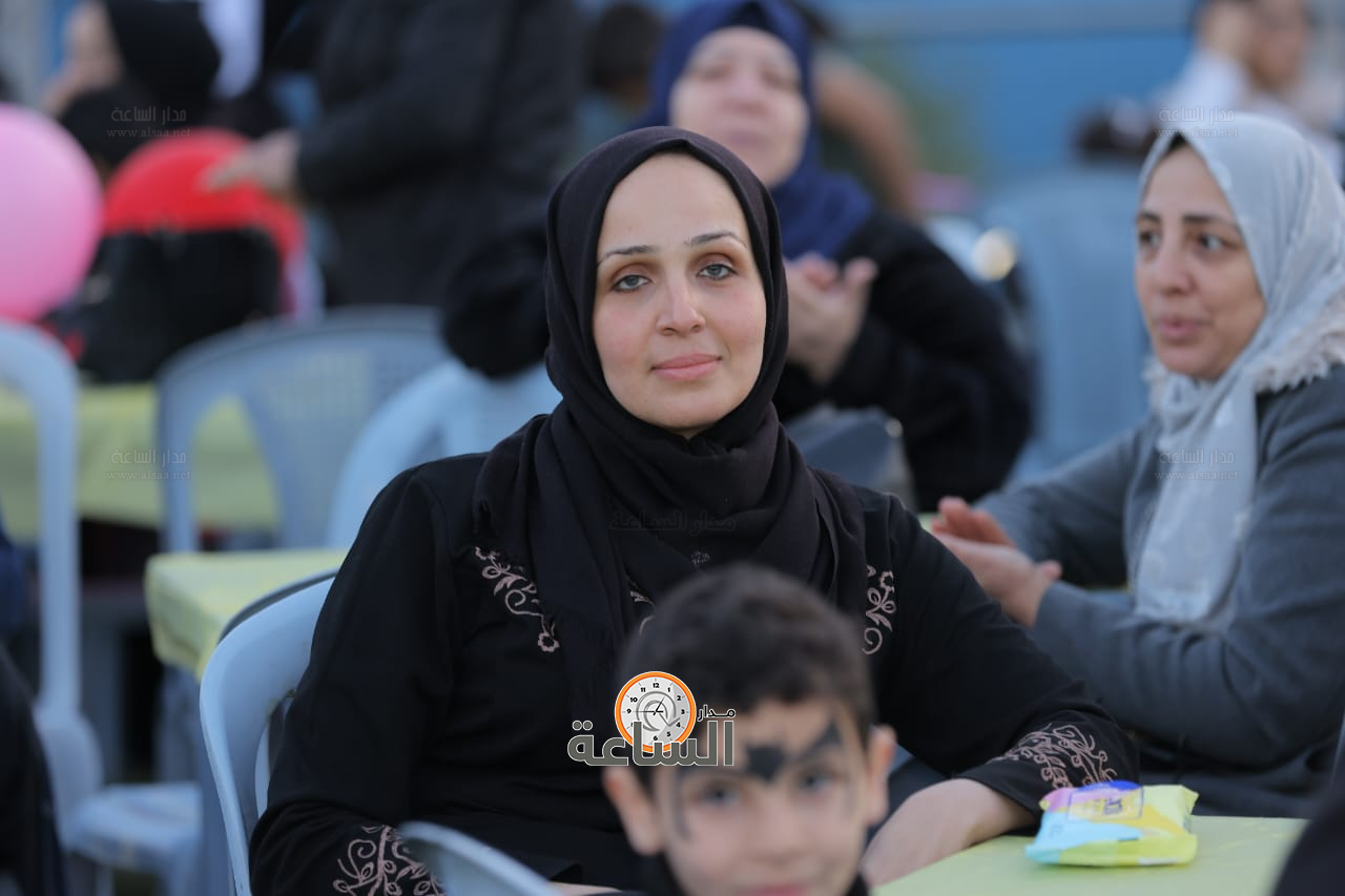 Madar Al-Saa Images 0.2999998025555324