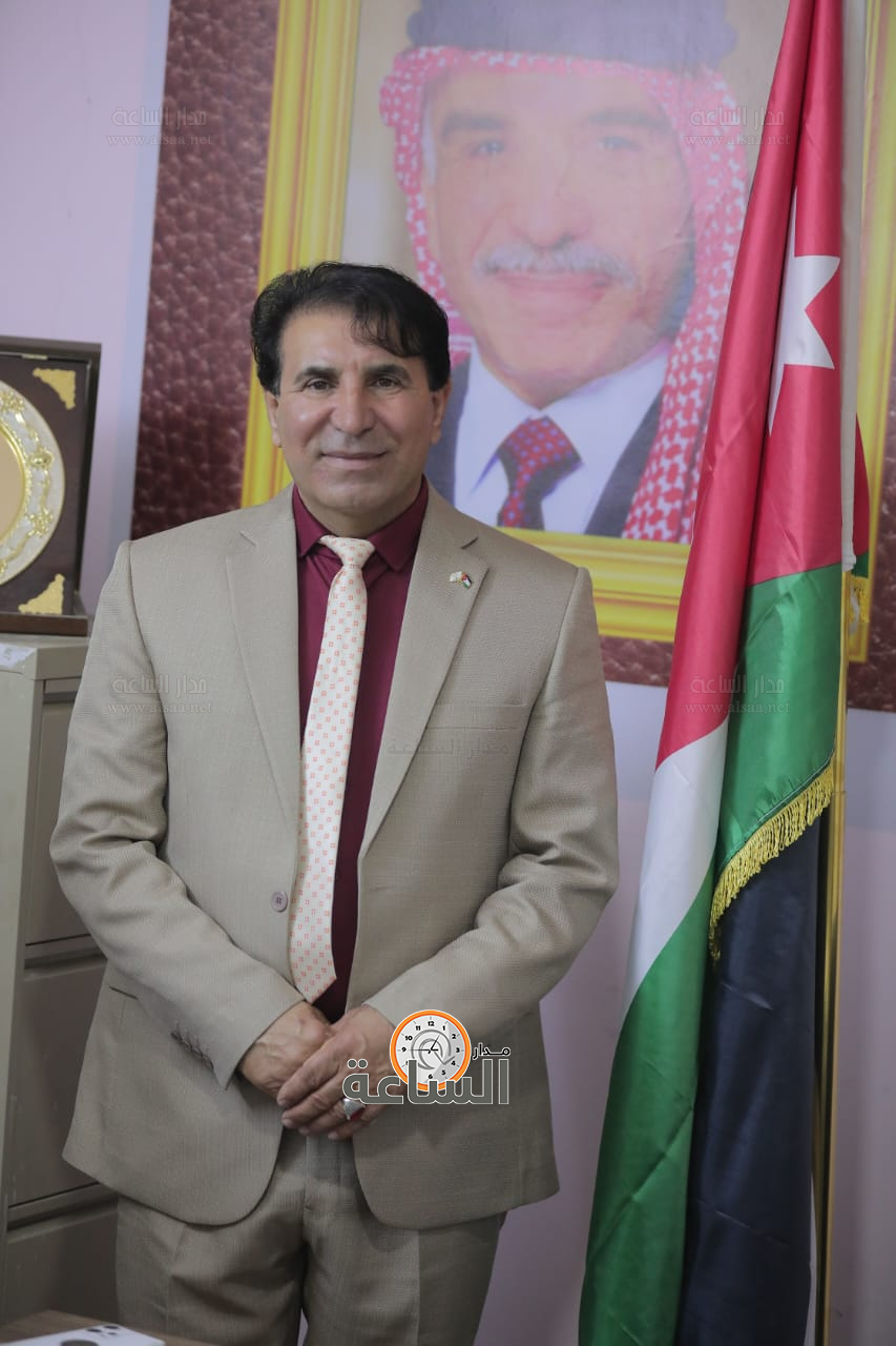 Madar Al-Saa Images 0.9234638758713785