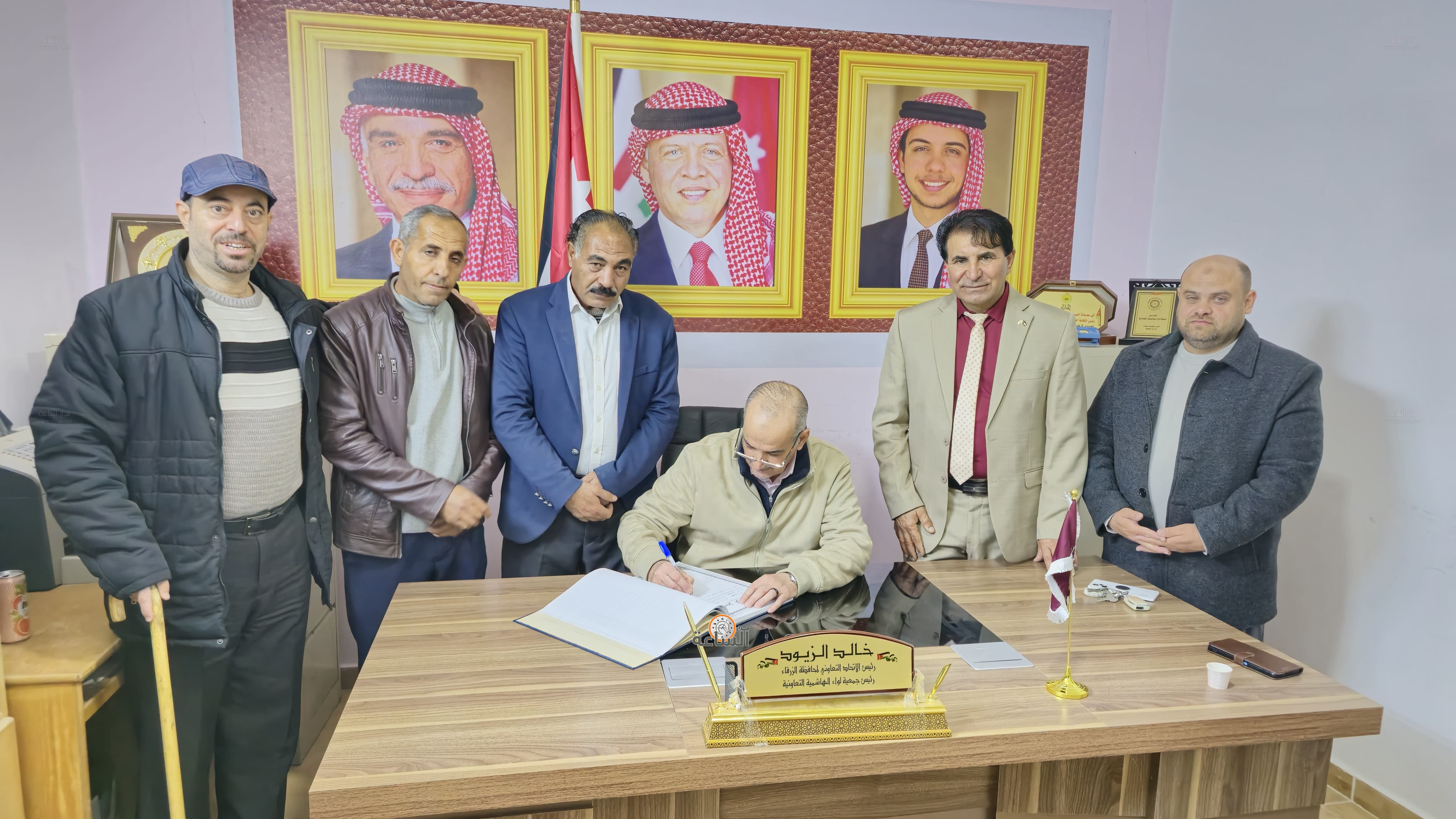 Madar Al-Saa Images 0.4489869035563625