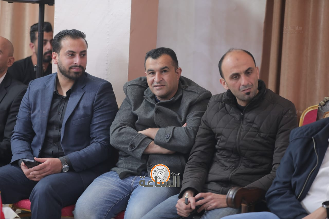 Madar Al-Saa Images 0.5327692386659488