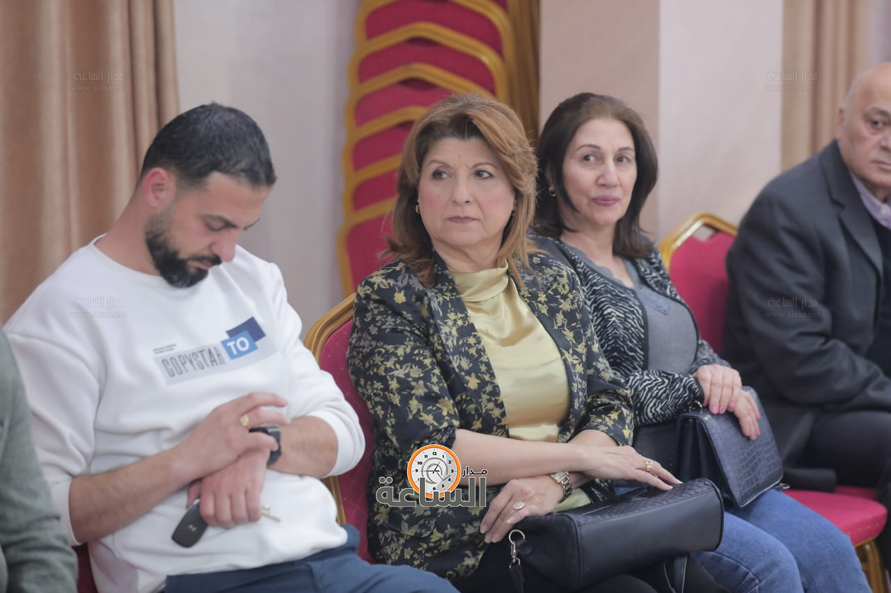 Madar Al-Saa Images 0.16912586477786595