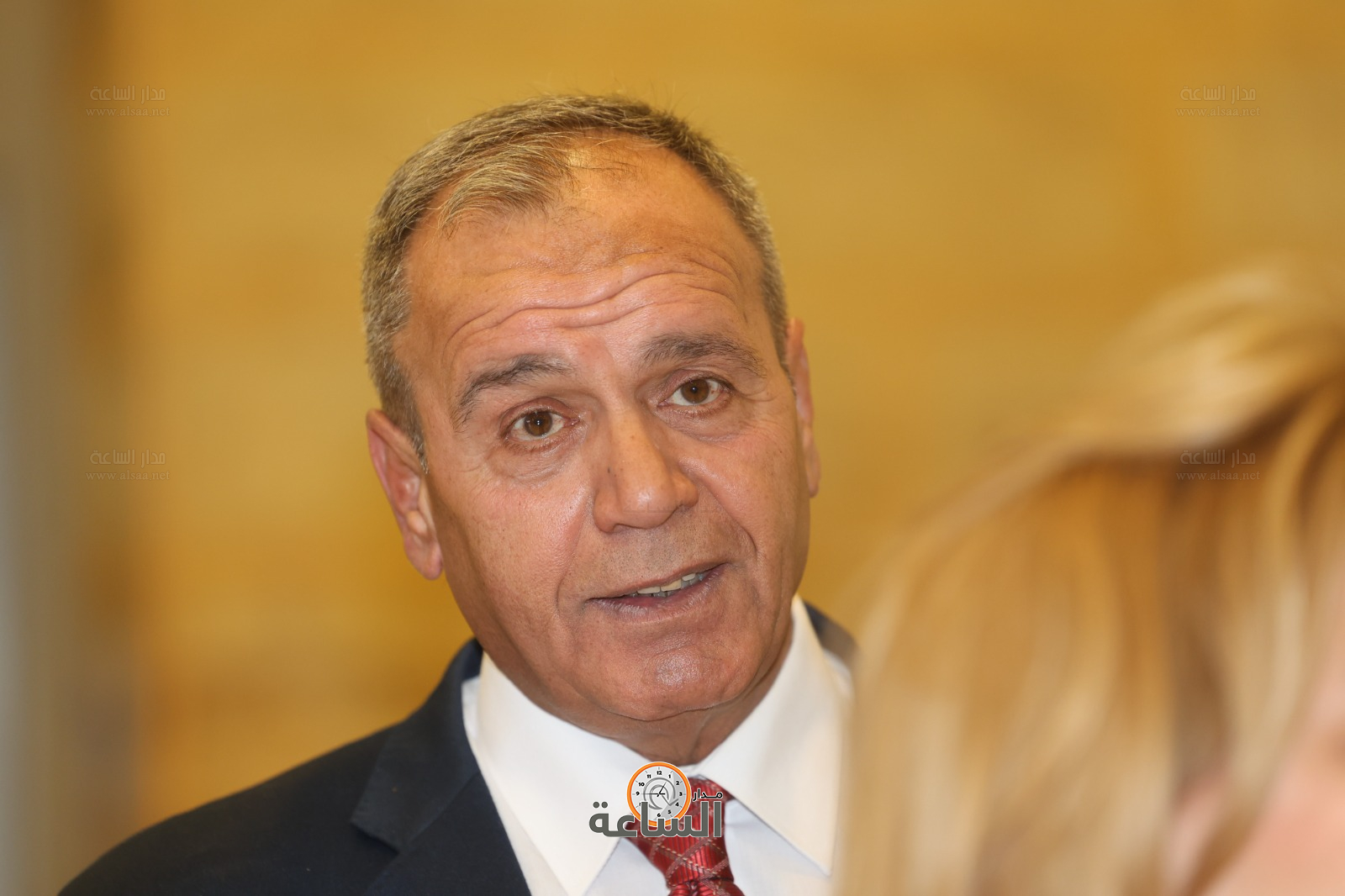 Madar Al-Saa Images 0.3775272465839432