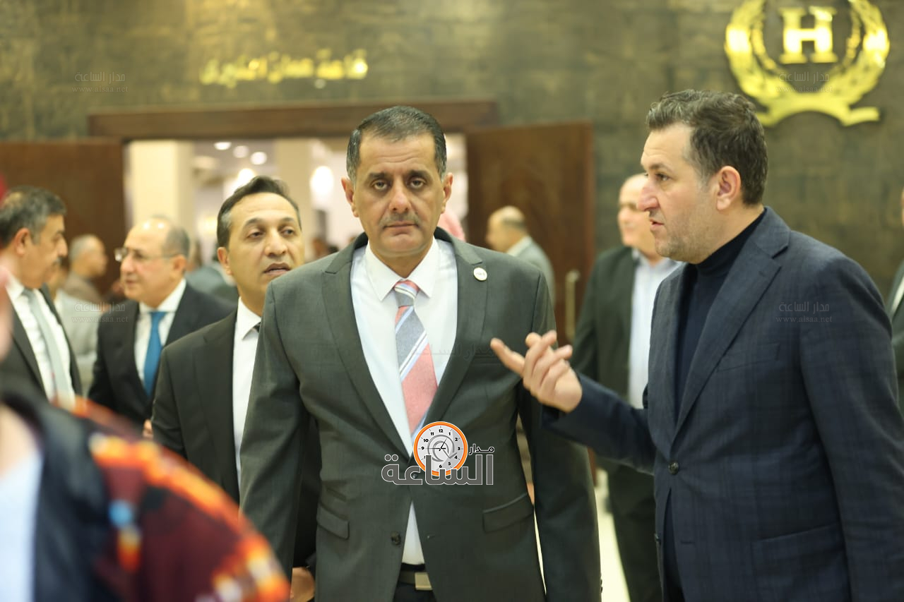 Madar Al-Saa Images 0.7017343697197056