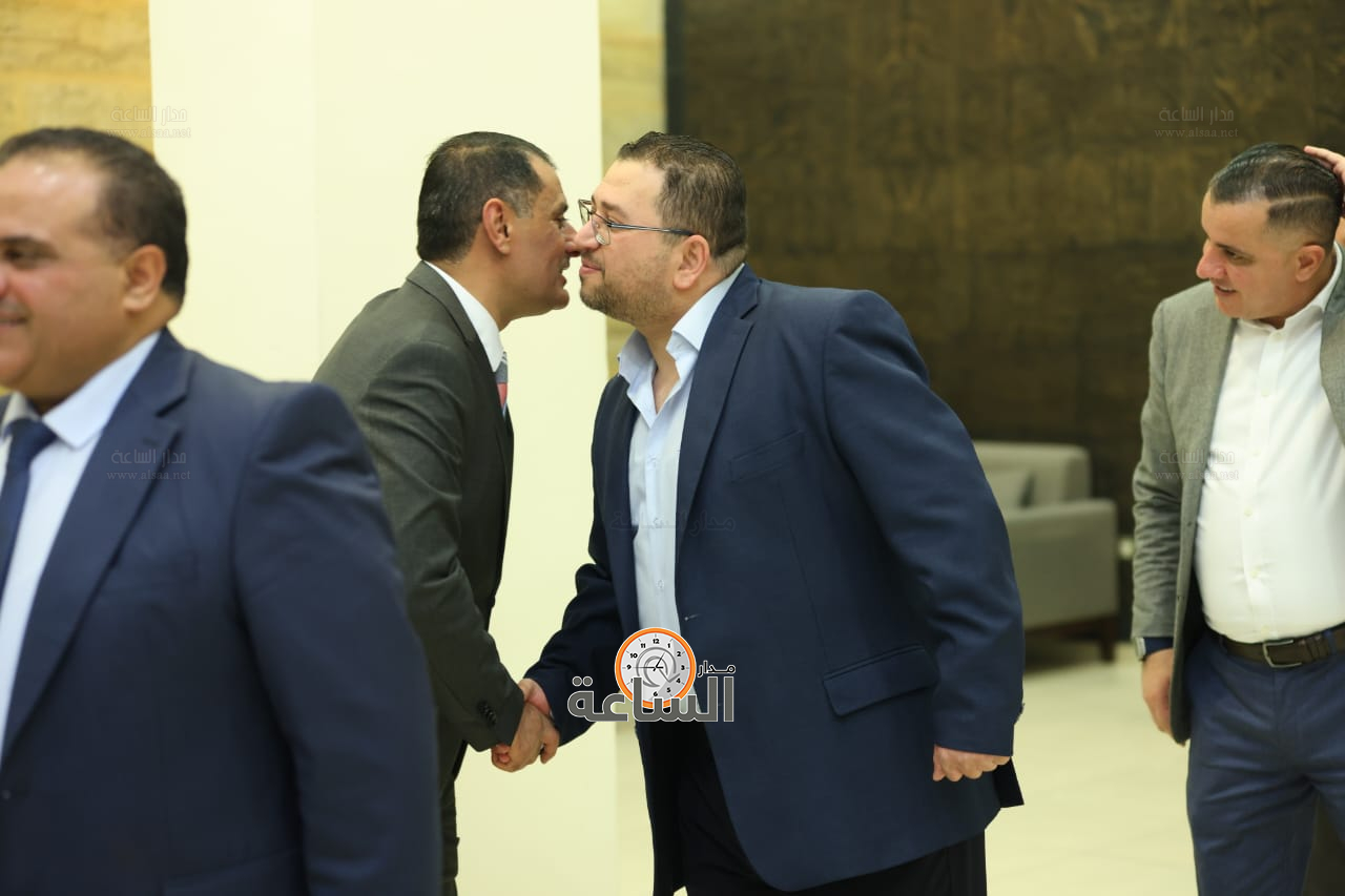 Madar Al-Saa Images 0.2259608080700688