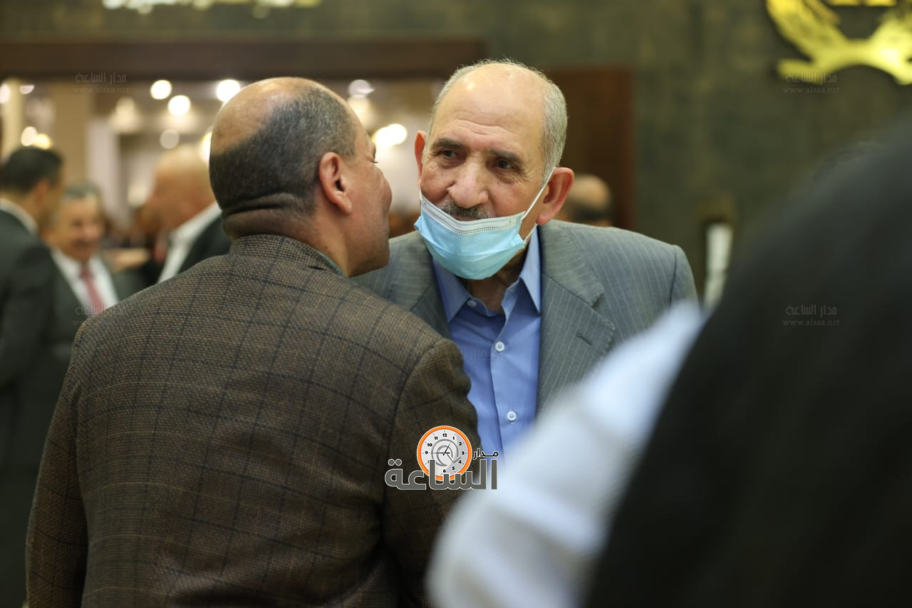 Madar Al-Saa Images 0.6787999673394274