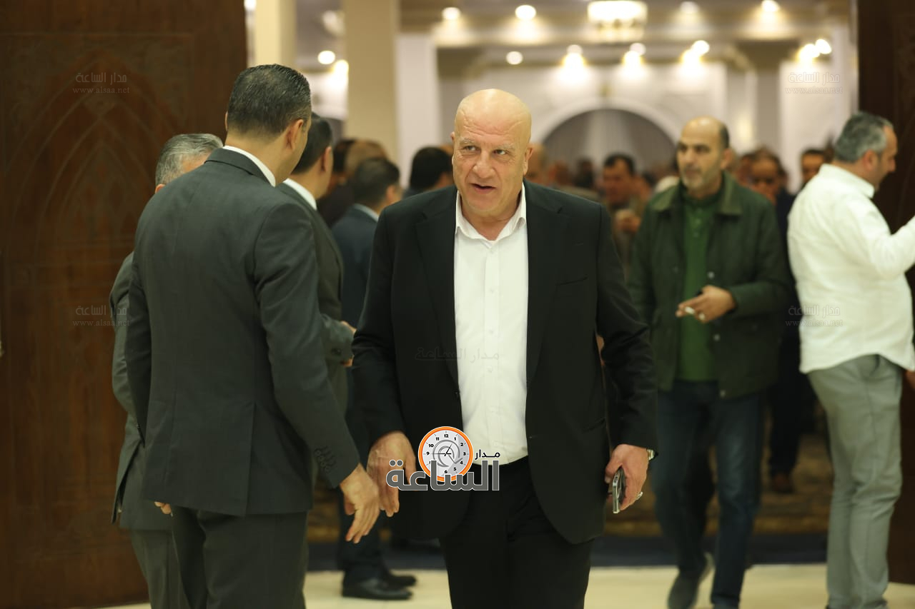 Madar Al-Saa Images 0.8294373628724998