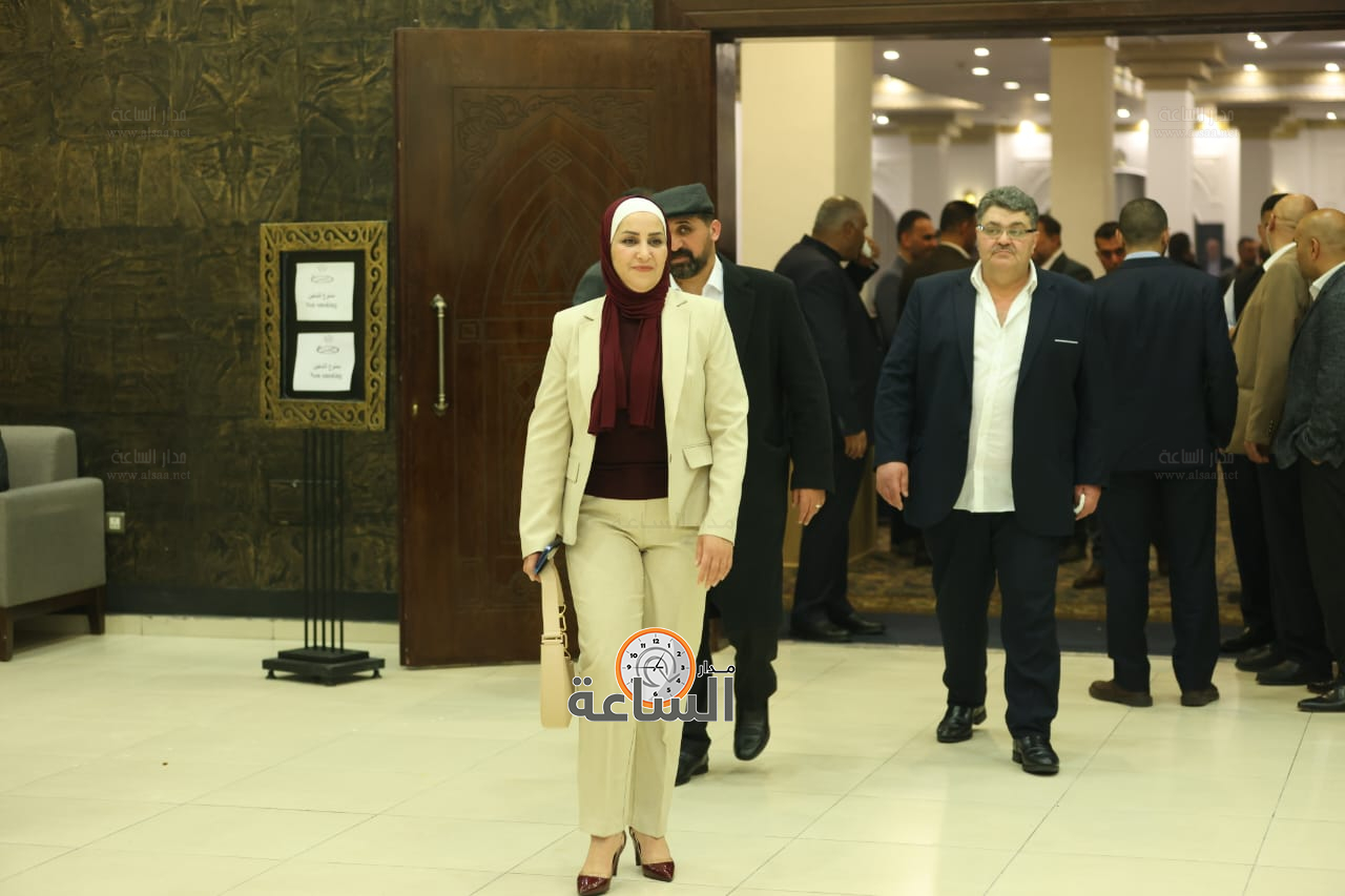 Madar Al-Saa Images 0.46045569663069363