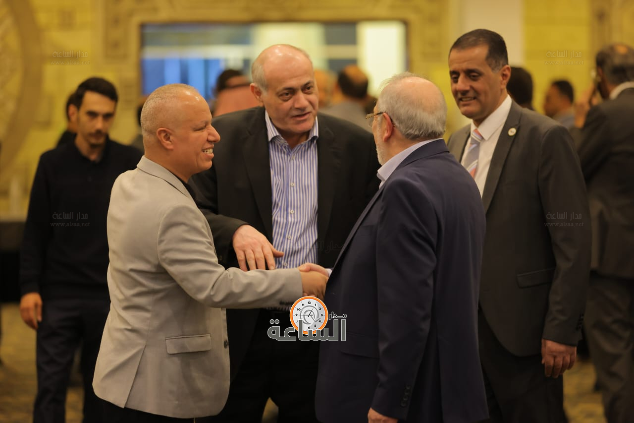 Madar Al-Saa Images 0.8064130105866898