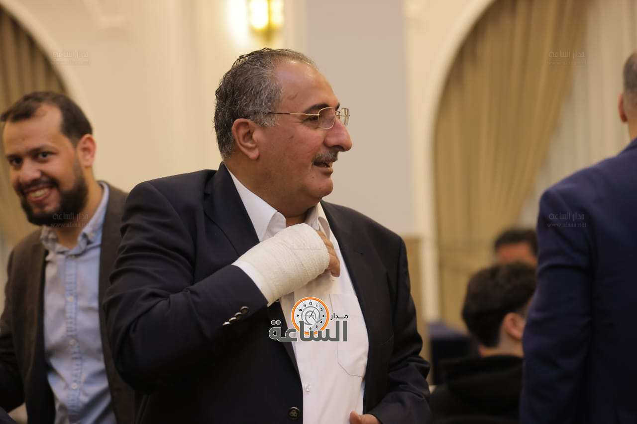 Madar Al-Saa Images 0.9697313321918912