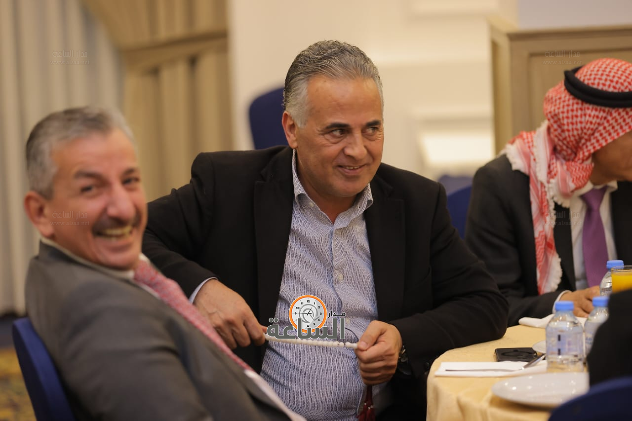 Madar Al-Saa Images 0.2585863338906189