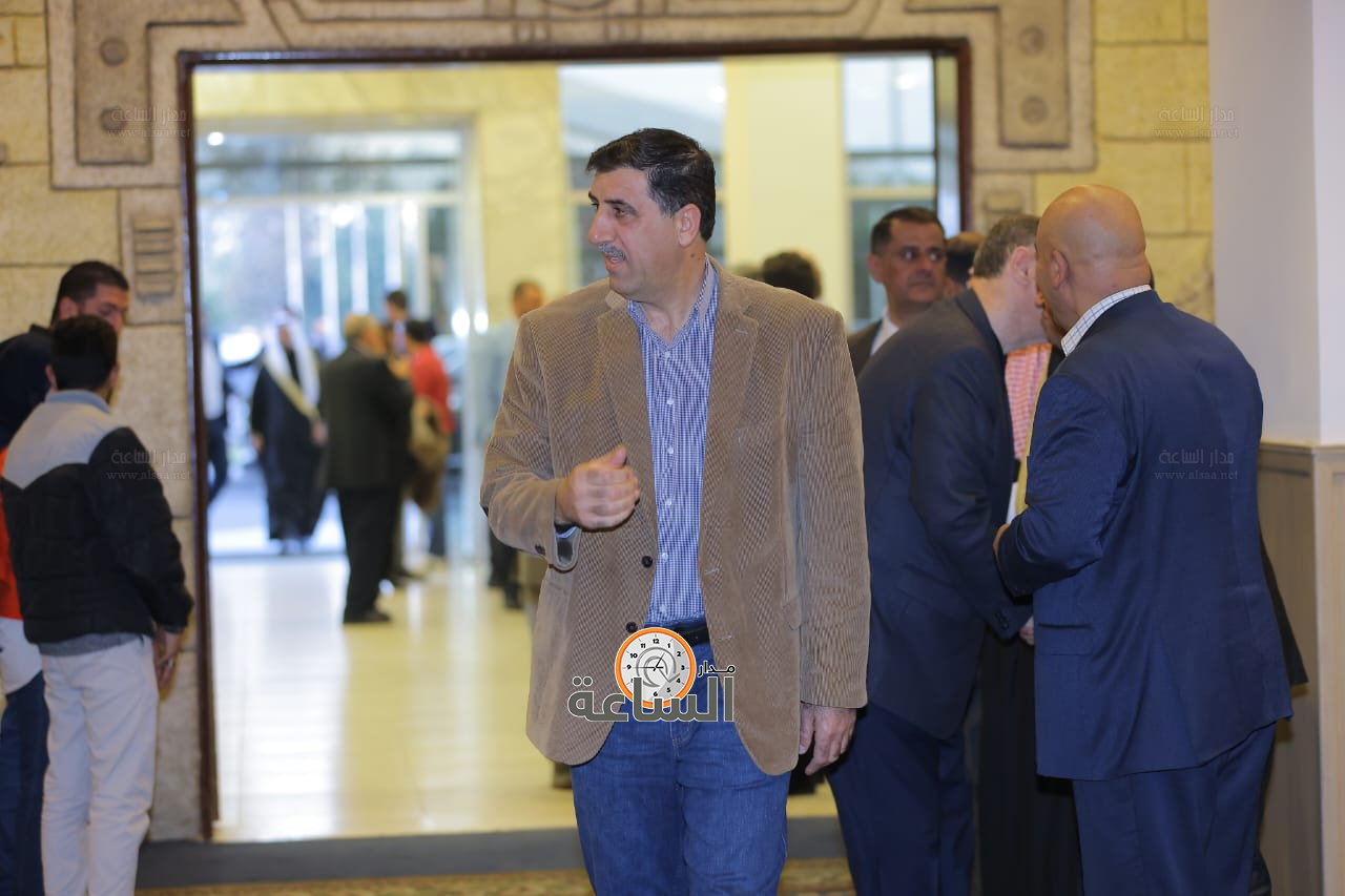 Madar Al-Saa Images 0.4768280396244984